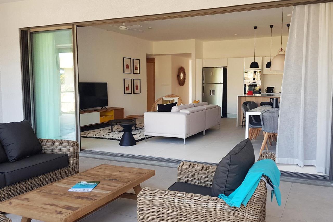 Mythic Suites & Villas By Mj Holidays Grand Gaube Exterior foto